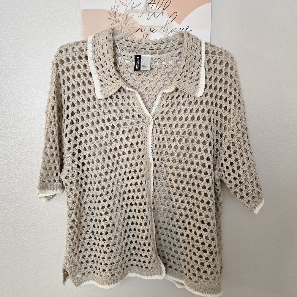 H&M Cream Crochet Button Up